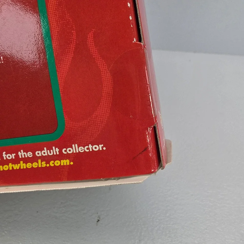 VTG Hot Wheels Millennium Edition Holiday Past 1 of 3 Santa Speed Shop Elves Car